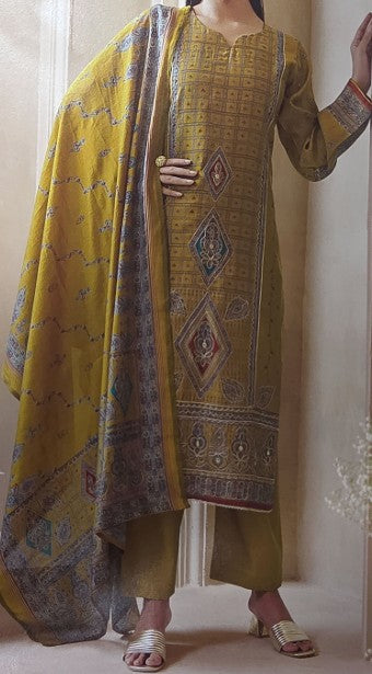MUmtaz Art Nayaab Vol 08